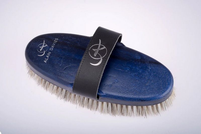 Alan Davies Quarter Marker