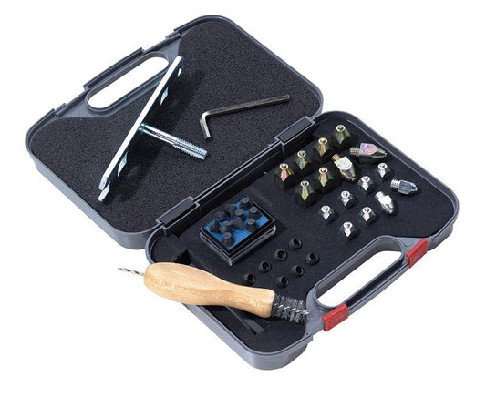 Stud Kit in Plastic Carry Box
