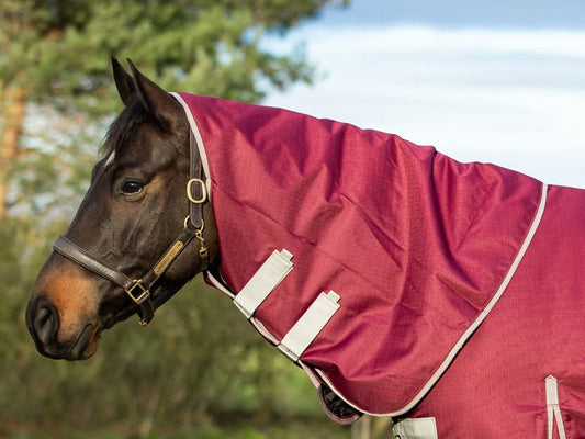 100g Burgundy Turnout Rug Neck Cover